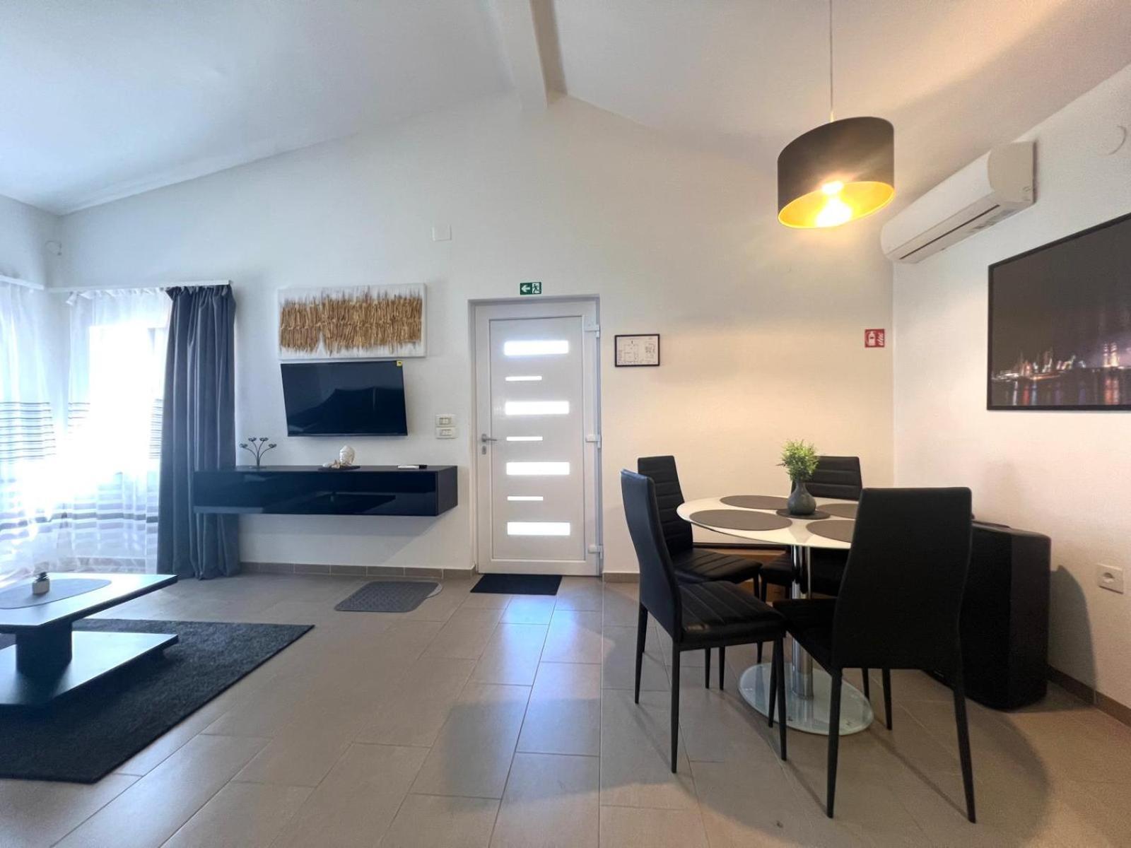 Apartament Azzurro Mare Pula Zewnętrze zdjęcie